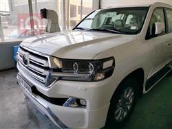 تۆیۆتا لاند کروزەر